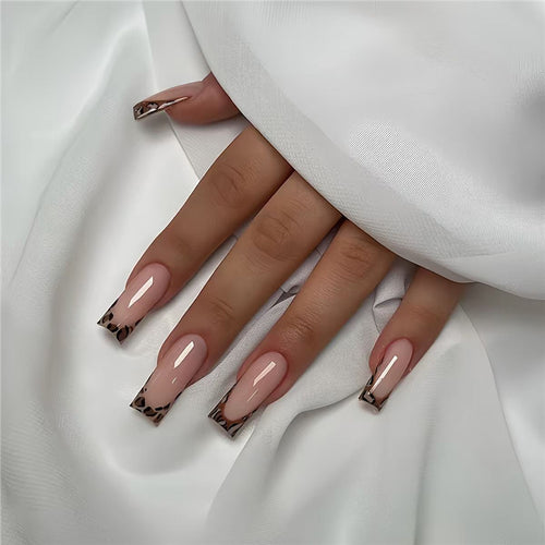 Trendy French Tip Press-On Nail Set Karnz