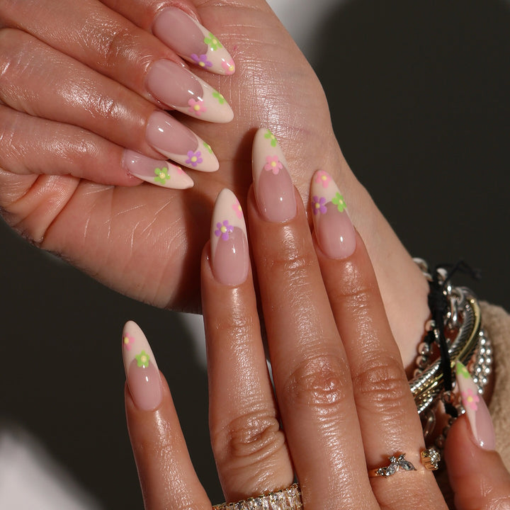 Florale Akzent Press-On Nagelset