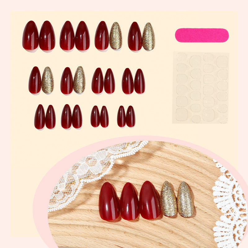 Glamouröse Stiletto Press-On Nagelset Karnz