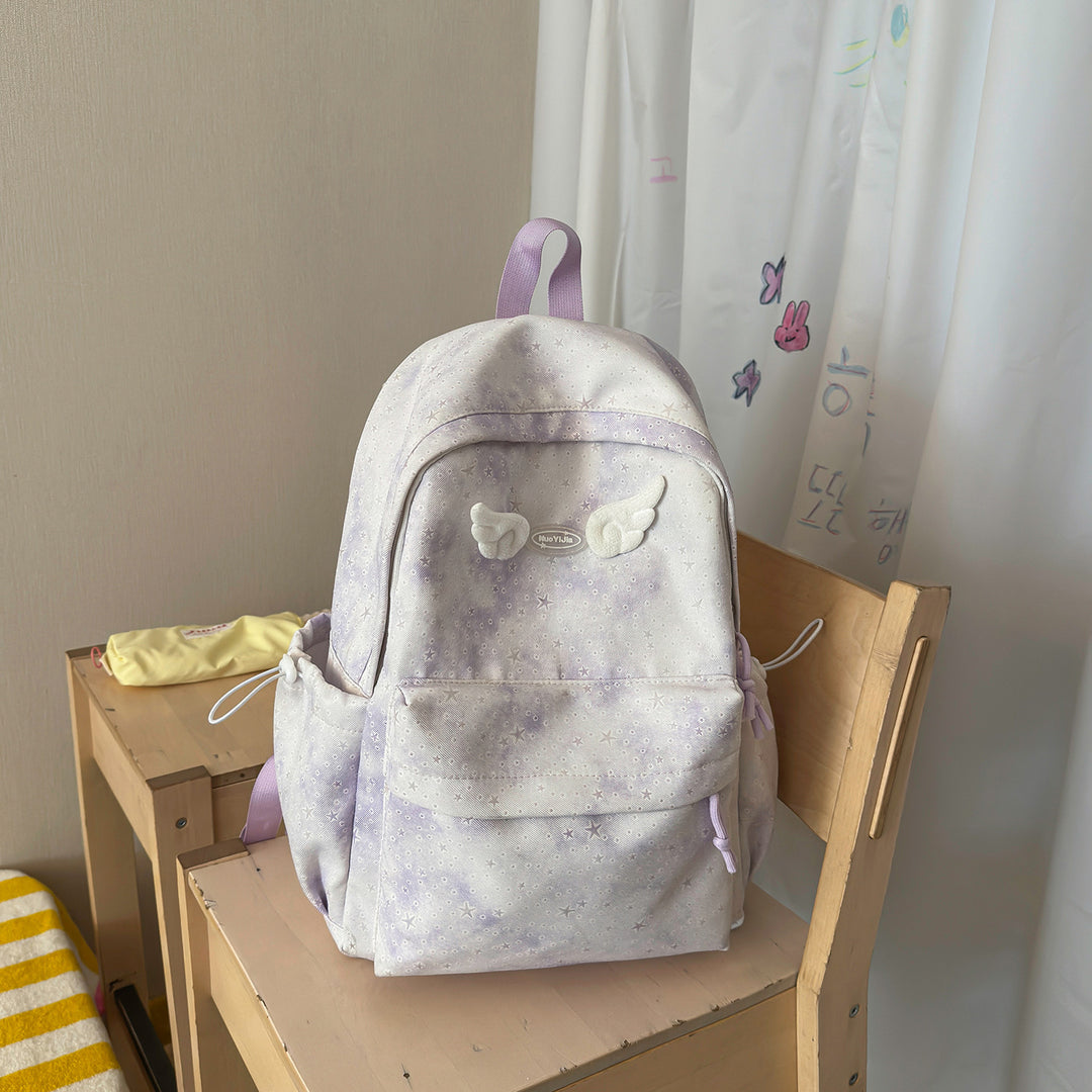 Funktionaler Rucksack mit dekorativen Flügelakzenten Karnz