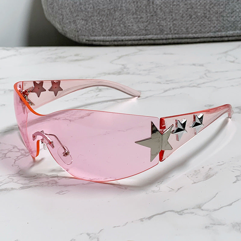 Damen stylische Sportsonnenbrille mit Drittelrahmen und auffälligen Sternenakzenten Karnz