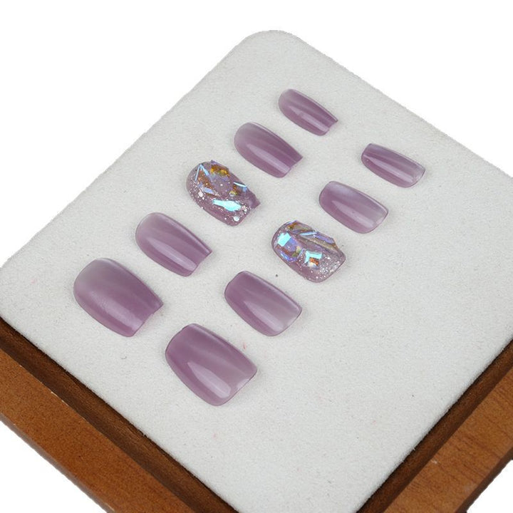 Premium Press-On Nail Set mit glänzenden und glitzernden Akzenten Karnz