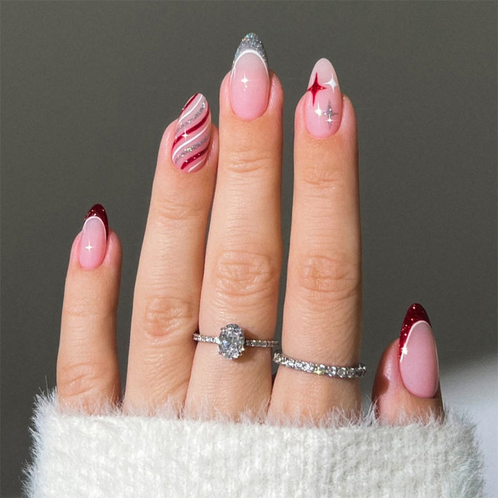 Dekorativer Press-On-Nagelset mit Glitzer und gestreiftem Design Karnz