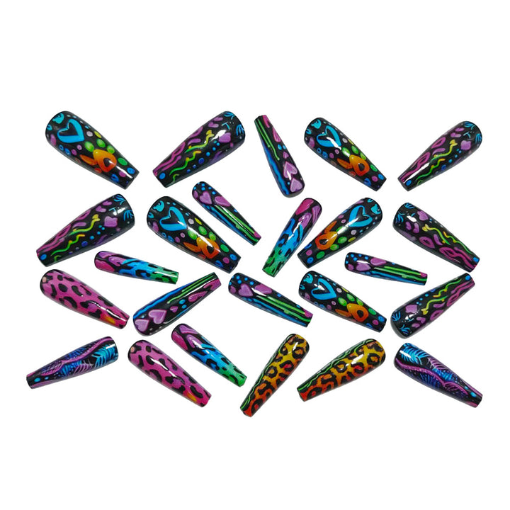Trendige Neon Nagelkunst Karnz
