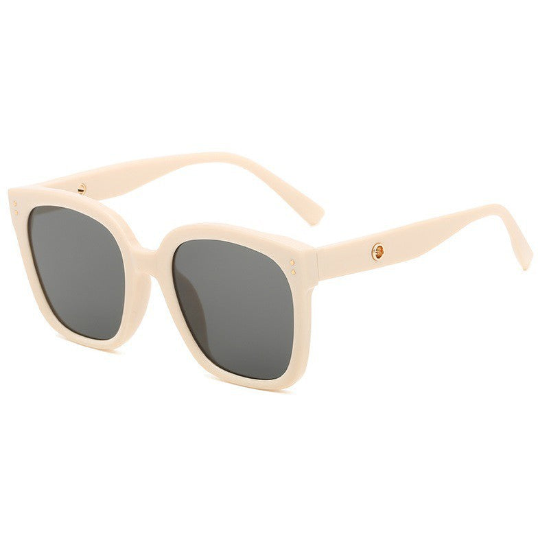 Damen modische Sonnenbrille im trendigen Design Karnz