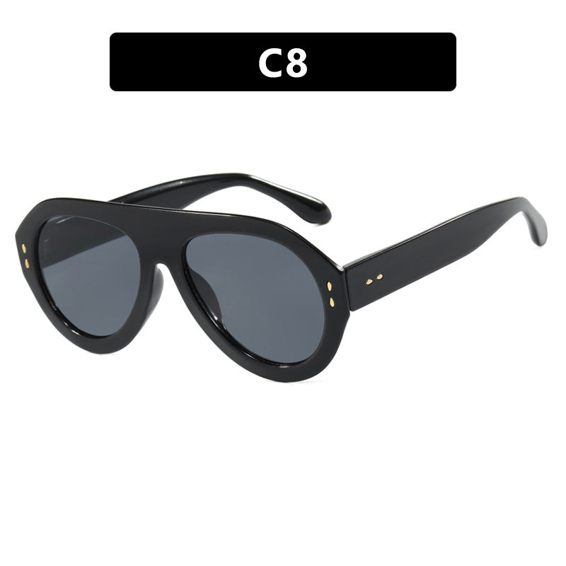 Damen modische Sonnenbrille mit extravagantem Design Karnz
