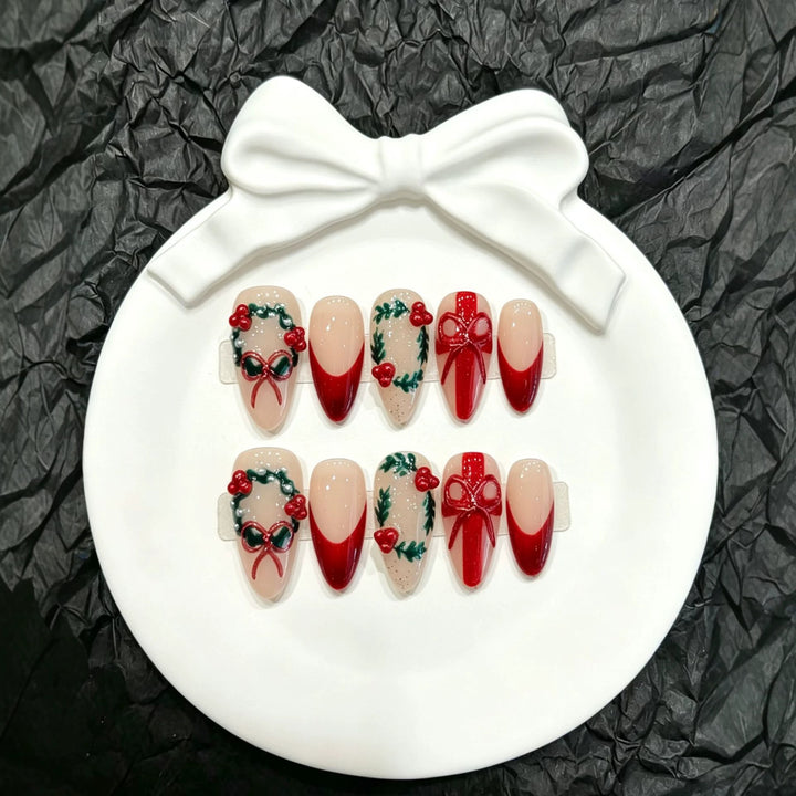 Festliche, von Feiertagen inspirierte Press-On-Nagelset