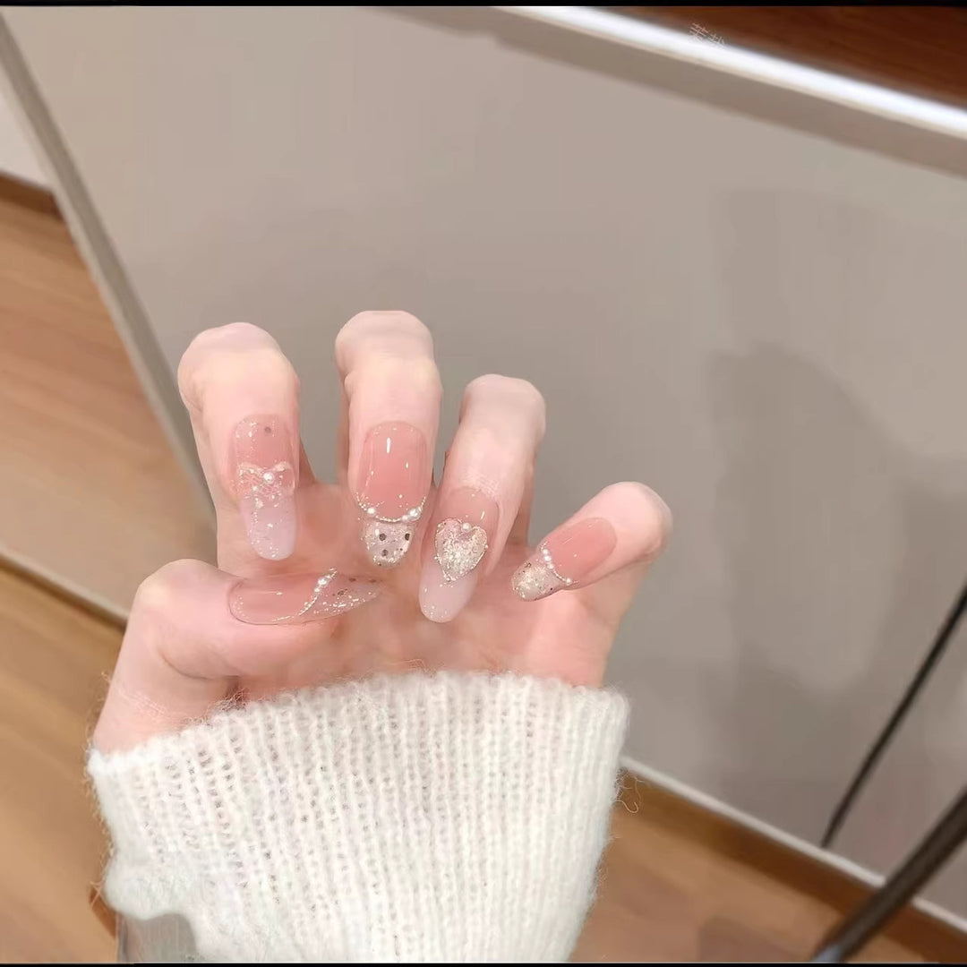 Elegante dekorative Press-On Nagelkunst