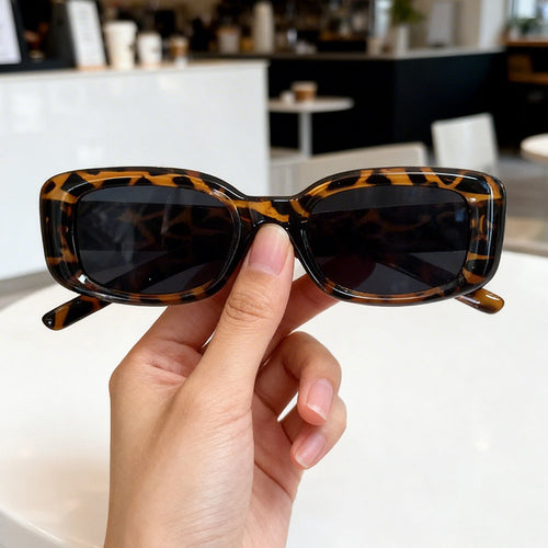 Vintage-inspirierte oversized Sonnenbrille Karnz
