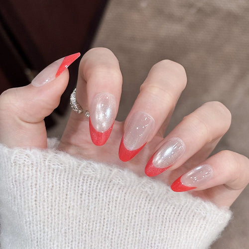 Elegante französische Nagelkunstspitzen