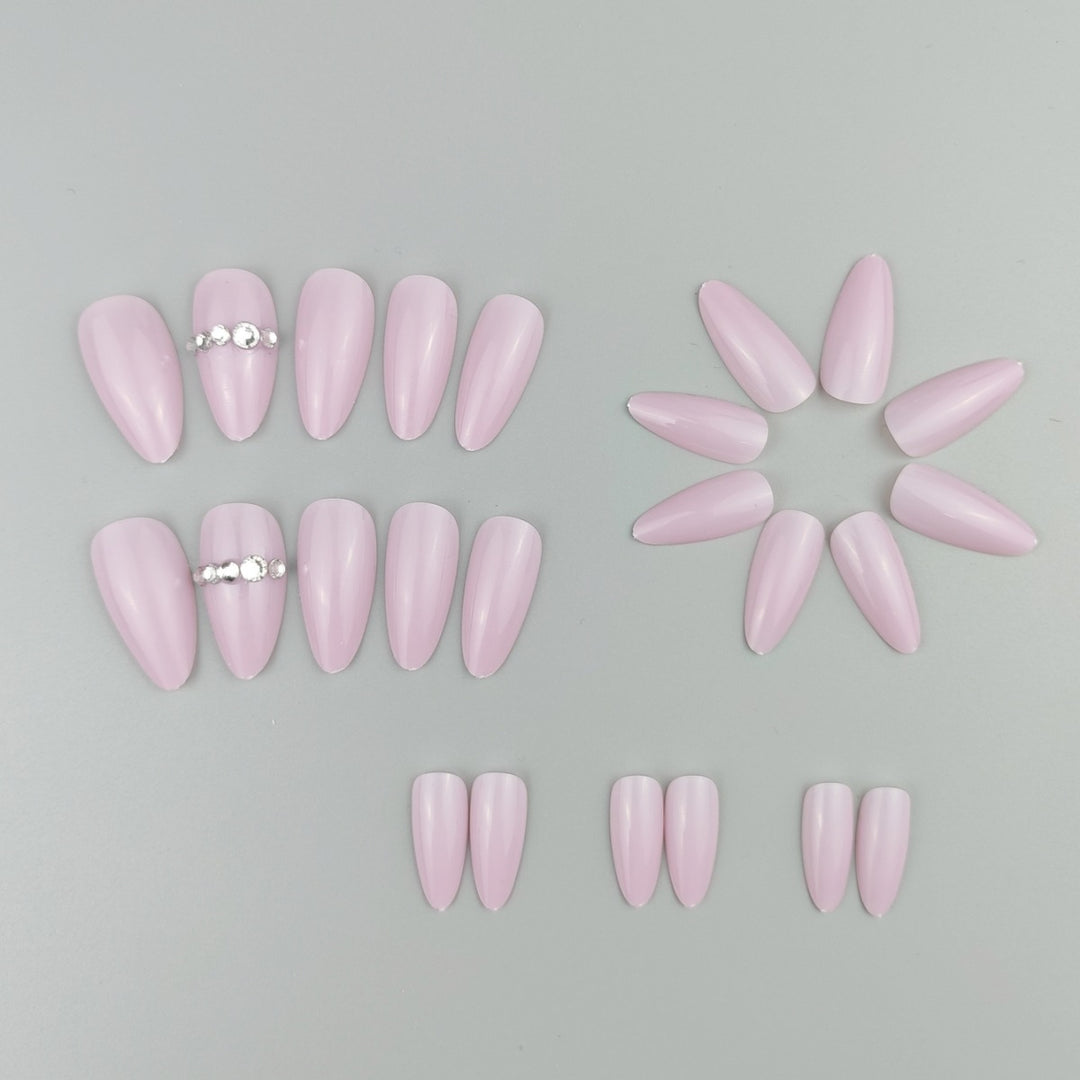 Elegante mandelförmige Nail Enhancements Karnz 1789915615