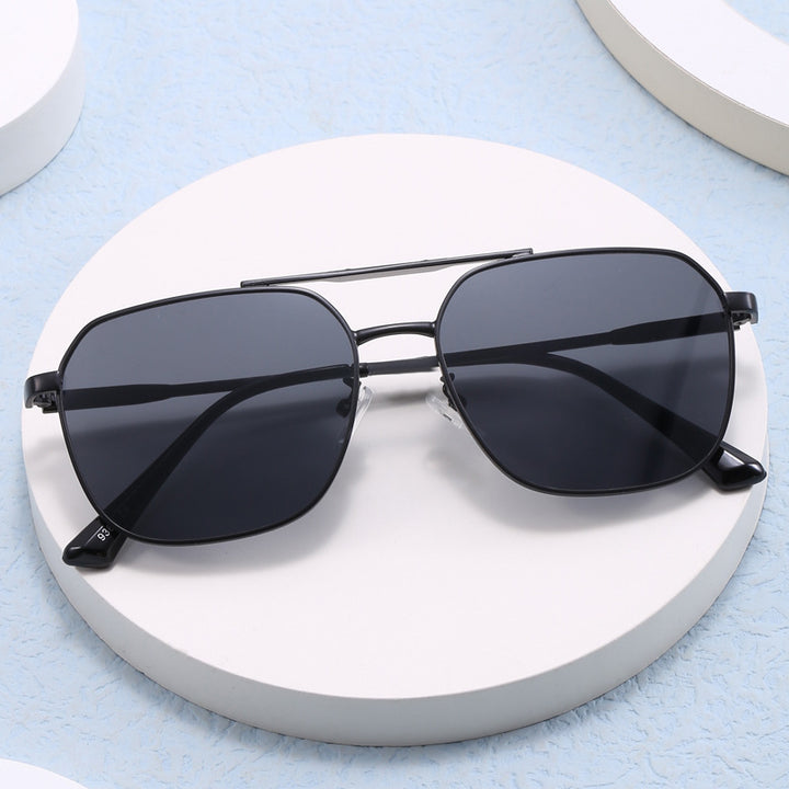 Damen Modische Oversized-Sonnenbrille im edlen Shield-Design Karnz