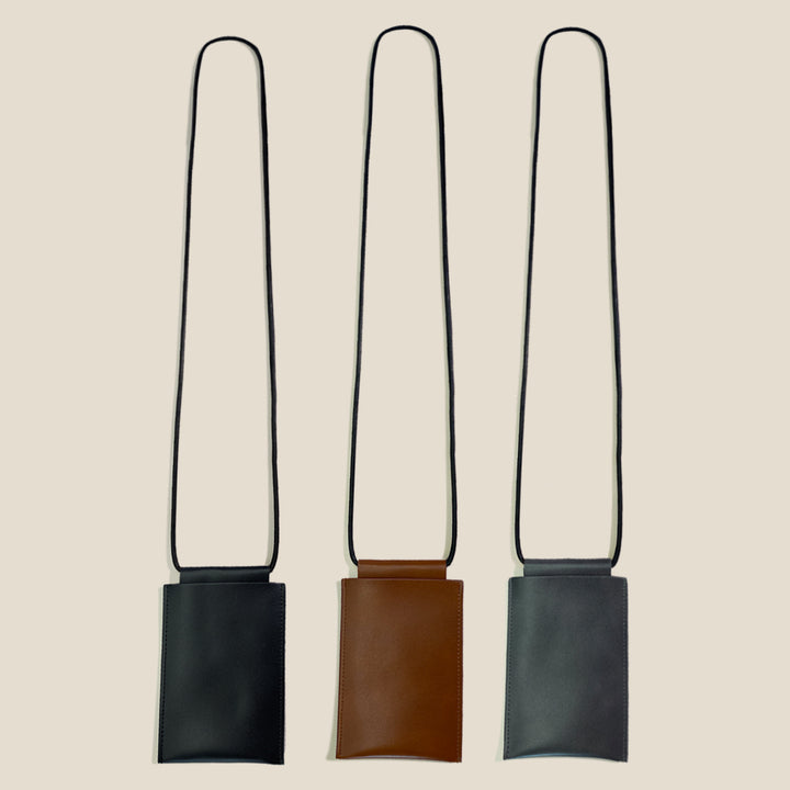 Minimalistischer Lederhandyhalter Karnz