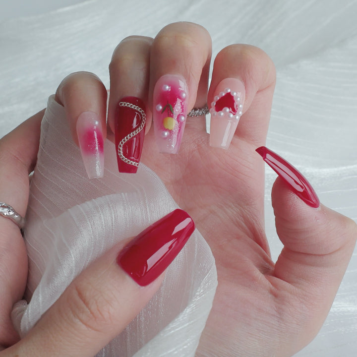 Schmetterlings-verzierte Press-On Nagelset