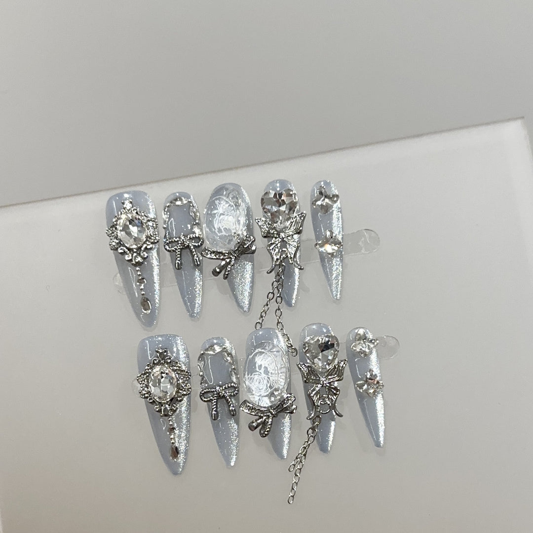 Dekoratives Strass-Nageldesign-Set