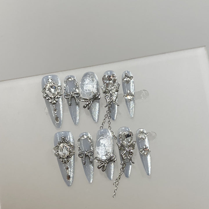 Dekoratives Strass-Nageldesign-Set