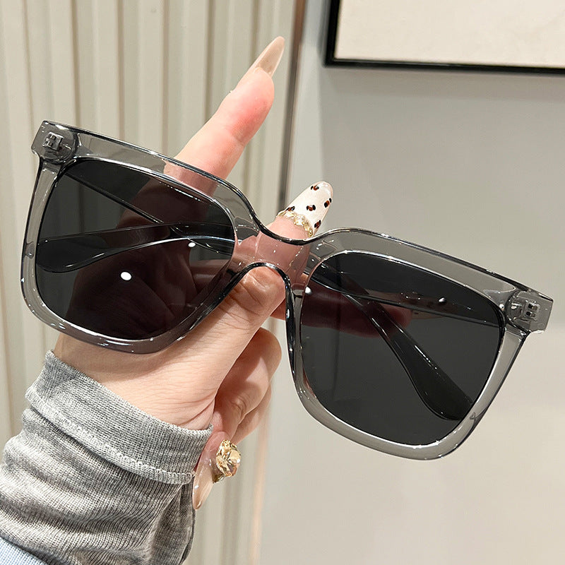 Damen oversized Sonnenbrille mit mattem Rahmen Karnz