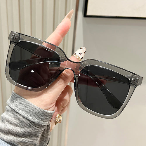 Damen oversized Sonnenbrille mit mattem Rahmen Karnz