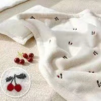 Weiches Floral besticktes Werfen Decke