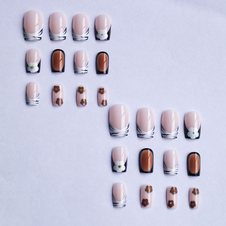 Blumen- und geometrisches Nagelkunstset