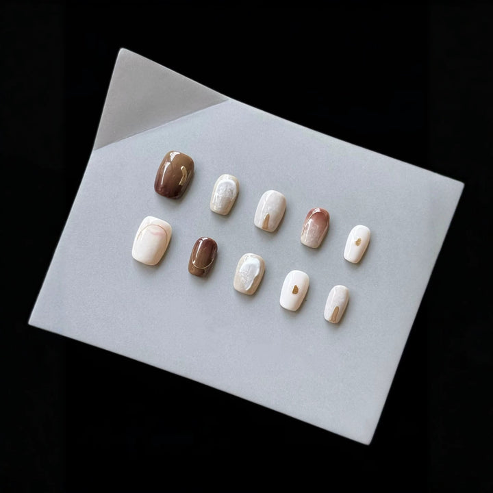 Künstlerisches marmoriertes Press-On-Nagelset