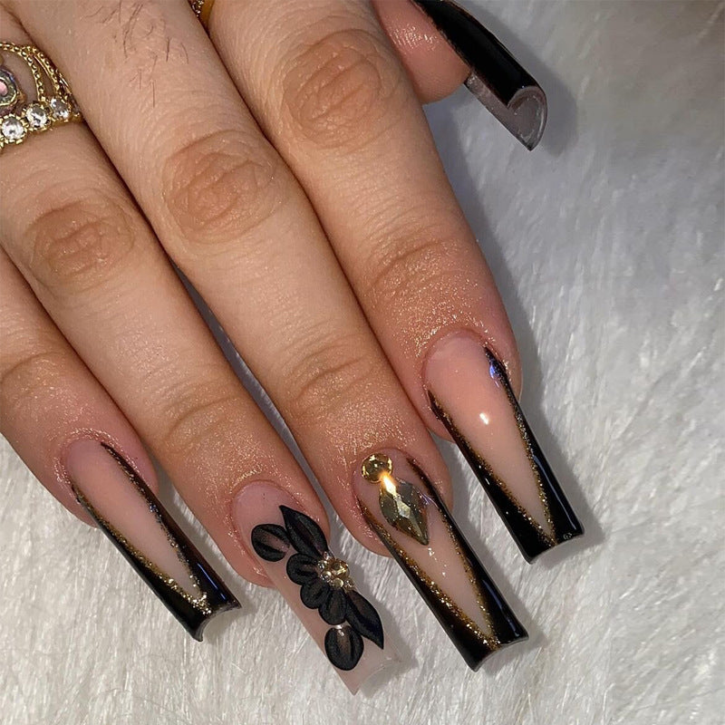 Glamouröse Glitzer-Stiletto Press-On Nägel Karnz