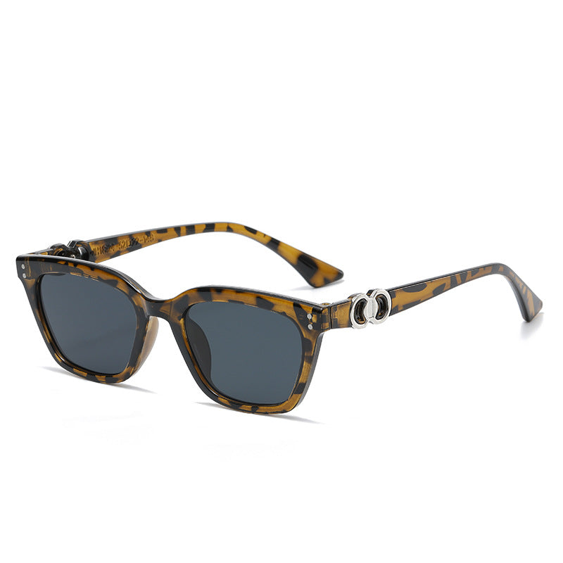 Damen Elegante und modische Sonnenbrille mit dekorativem Metallrahmen Karnz