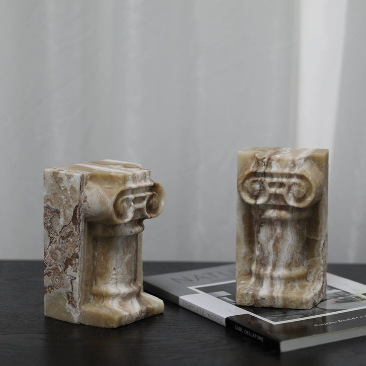 Dekorative Säulen Skulptur