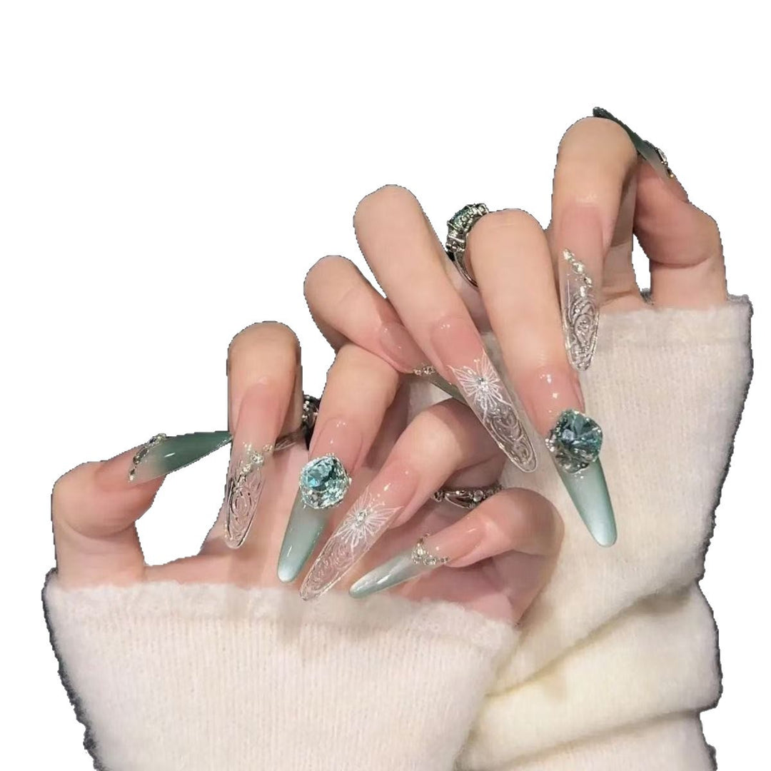 Premium Dekorative Stiletto Nagelverzierungen