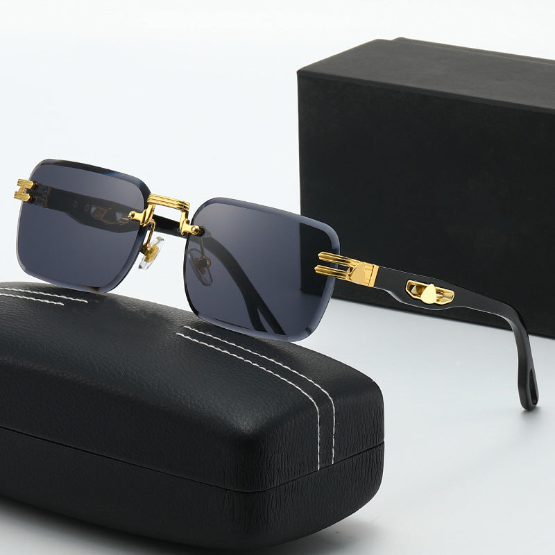 Damen stilvolle quadratische Korrektionsbrille Karnz