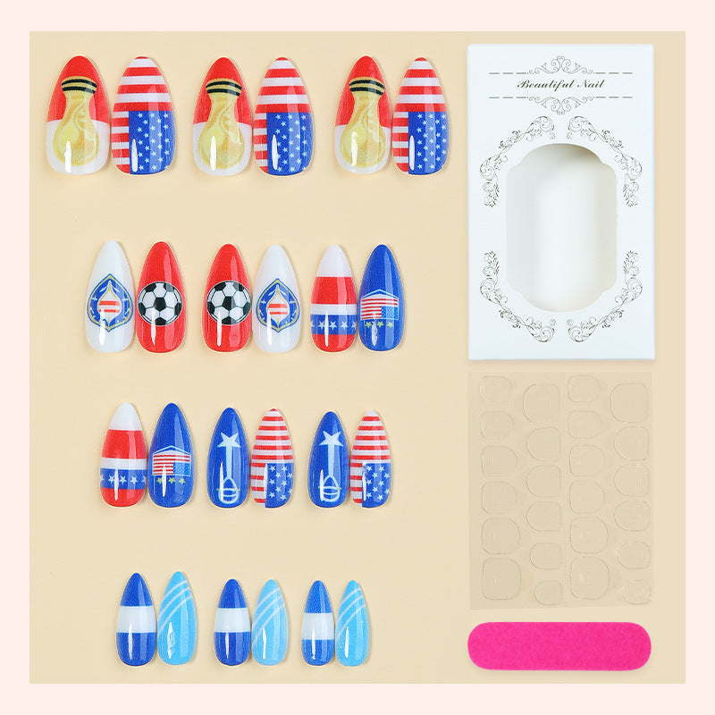 Kreatives Kunstnagelset mit sportlichen und festlichen Motiven Karnz