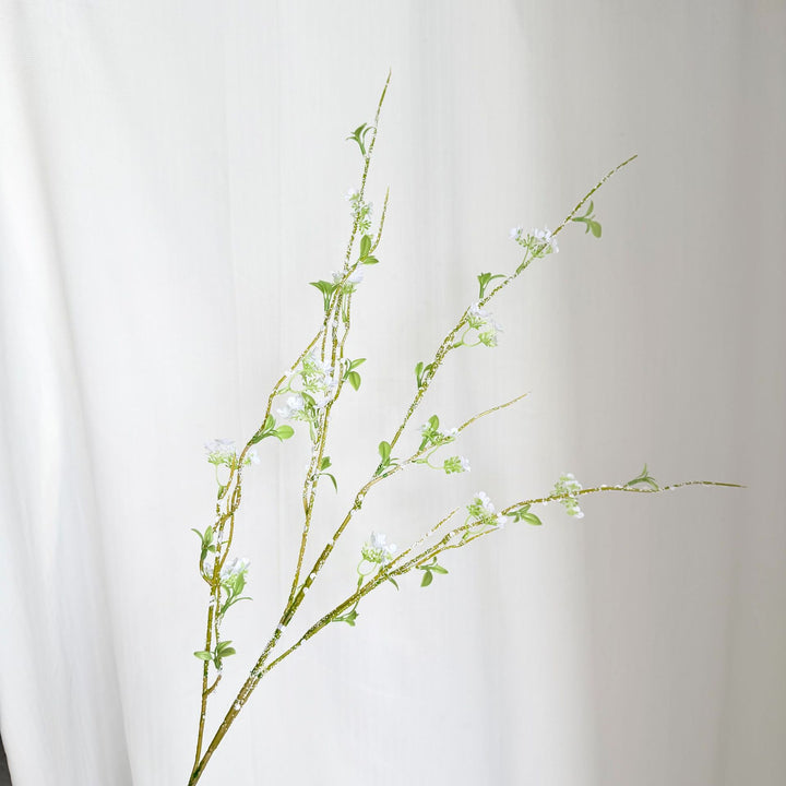 Künstlicher Blütenzweig mit detaillierten Blüten Karnz