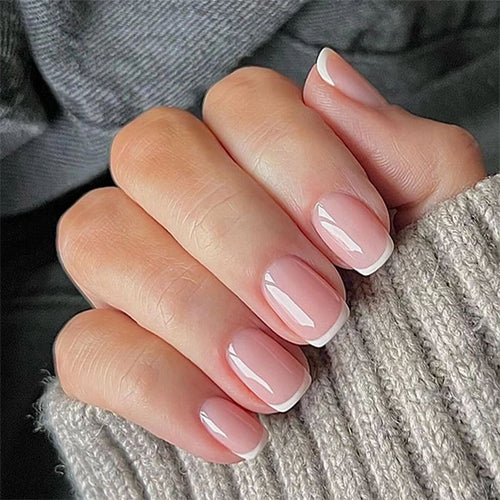 Französischer Stil Press-On Nagelset Karnz