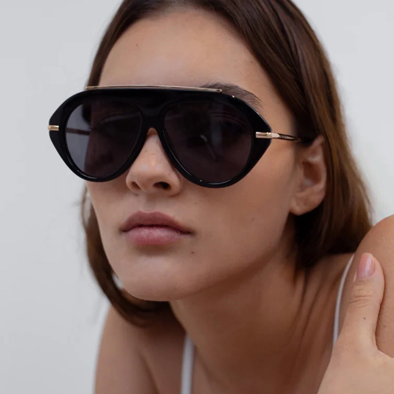 Damen Sonnenbrille im eleganten Hexagon-Design Karnz
