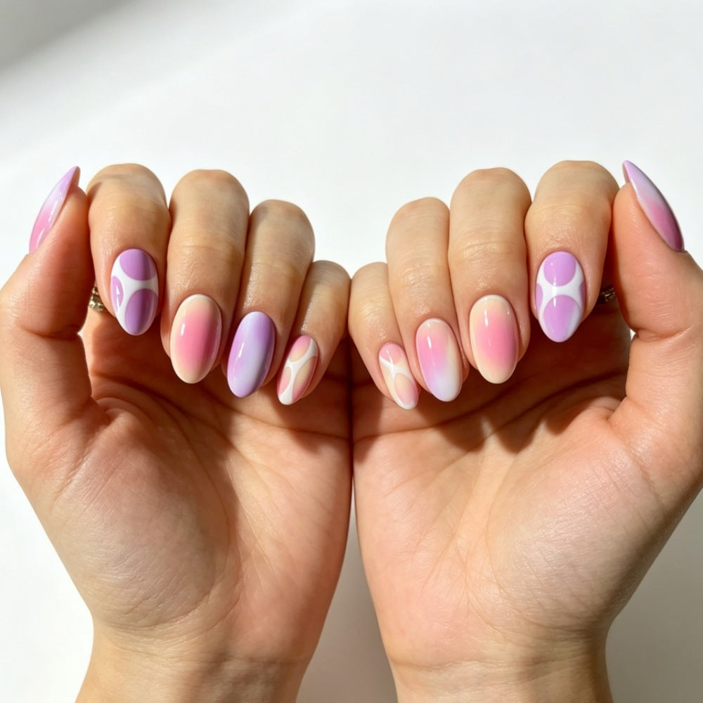 Künstlerisches Gel-Nail-Design