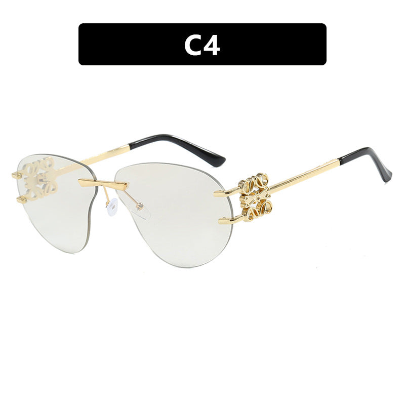 Damen modische Sonnenbrille im eleganten Aviator-Stil mit Kunststeindetails Karnz