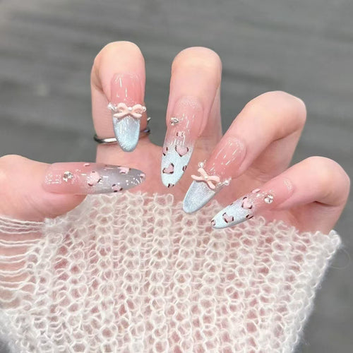 Niedliches Charakter-Themen Press-On Nagelkunst-Set Karnz