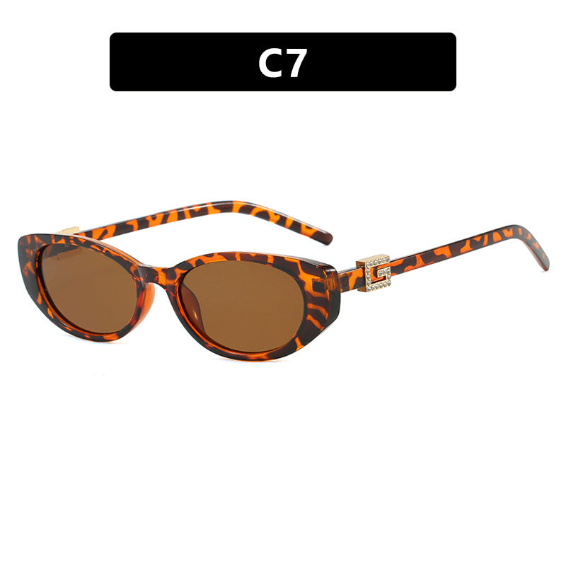 Damen cat-eye Sonnenbrille mit elegantem Metallrahmen und schützendem UV-Filter Karnz