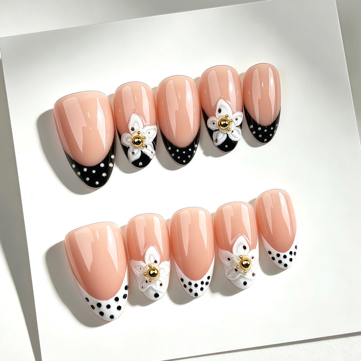 Elegante thematische Press-On-Nagelkollektion