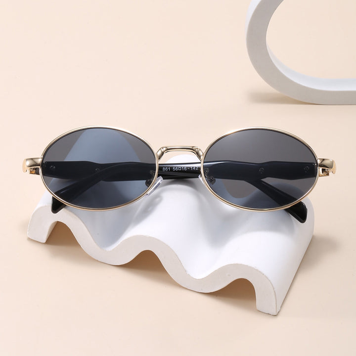 Modische Sonnenbrille Im Eleganten Ovaldesign Karnz 1787127969