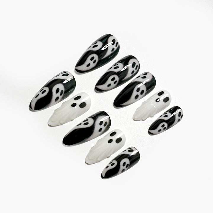 Ghost-Themen Press-On Nagelkunst