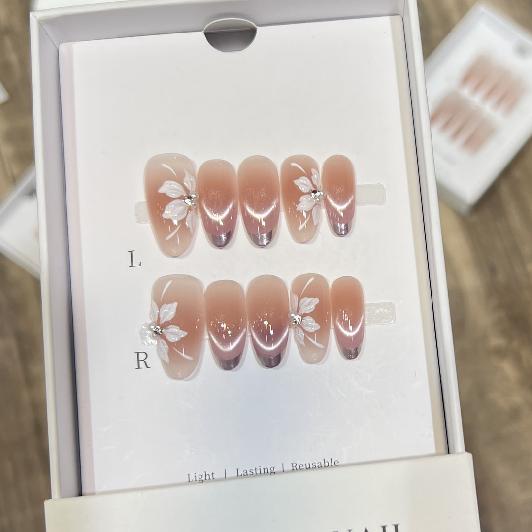 Elegantes wiederverwendbares Press-On-Nagelkunstset