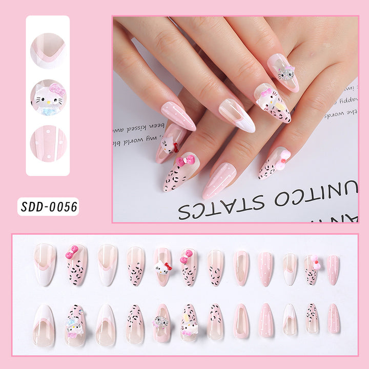 Niedliche Charakter-Themen-Nagelkunst-Tipps