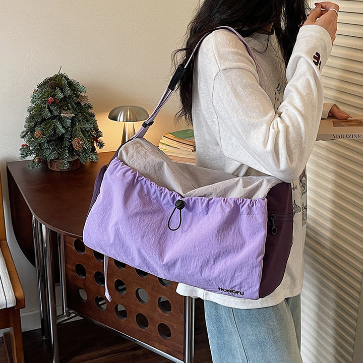 Stylische leichte Reisetasche Karnz