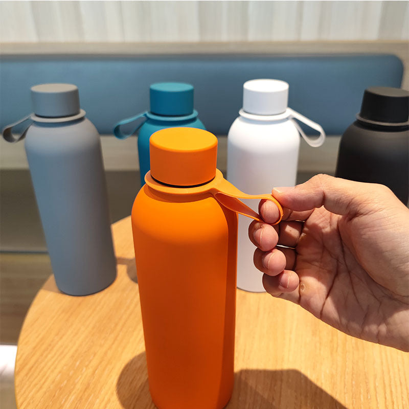 Damen Hochwertige Edelstahltrinkflasche mit rutschfestem Griff Karnz