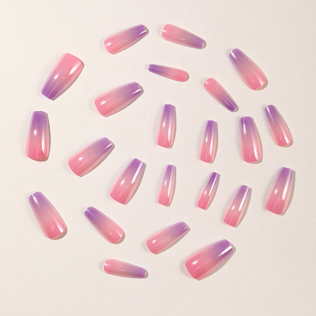 Glänzende Ombre Gel Nagelkunst Verlängerungen Karnz
