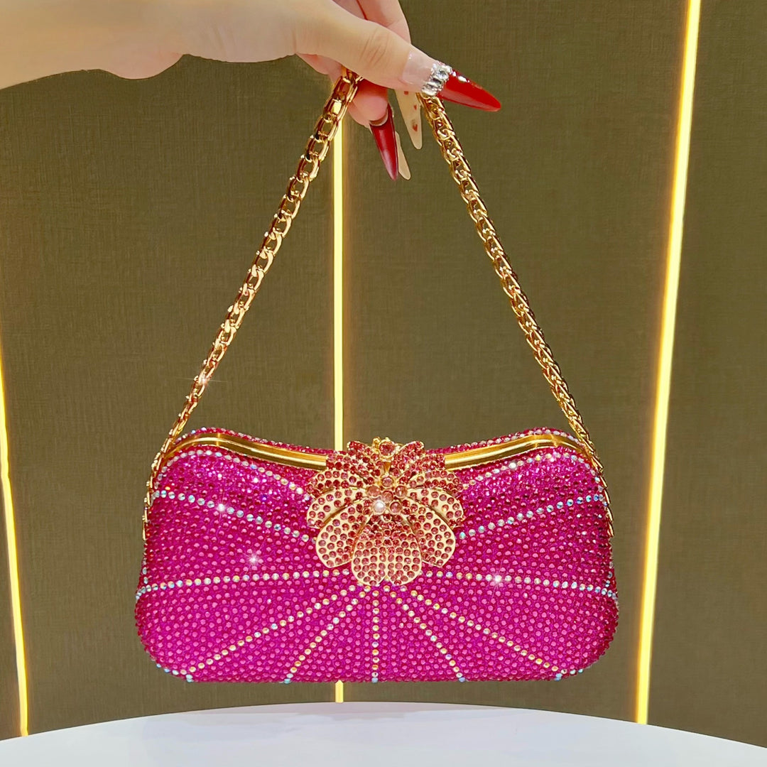 Rhinestone-besetzte Abendtasche