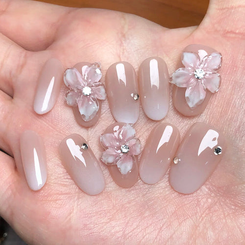 Dekoratives florales Acryl Press-On Nagelset Karnz