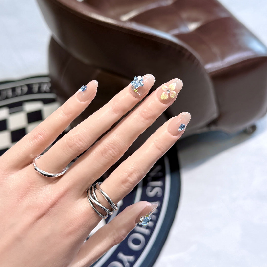 Künstlerische Blumendruck-Nagelspitzen Karnz
