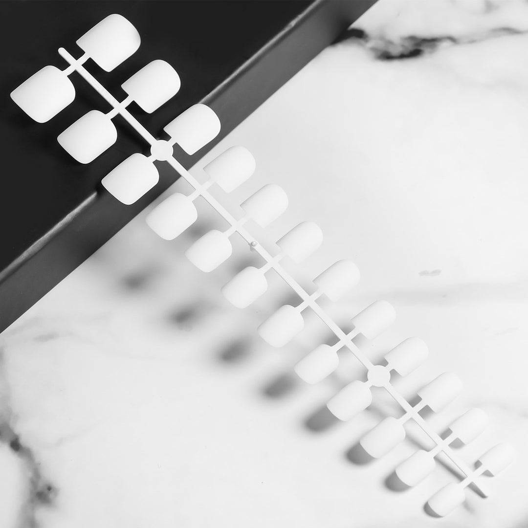 Matte Finish Press-On Nail Tips Karnz